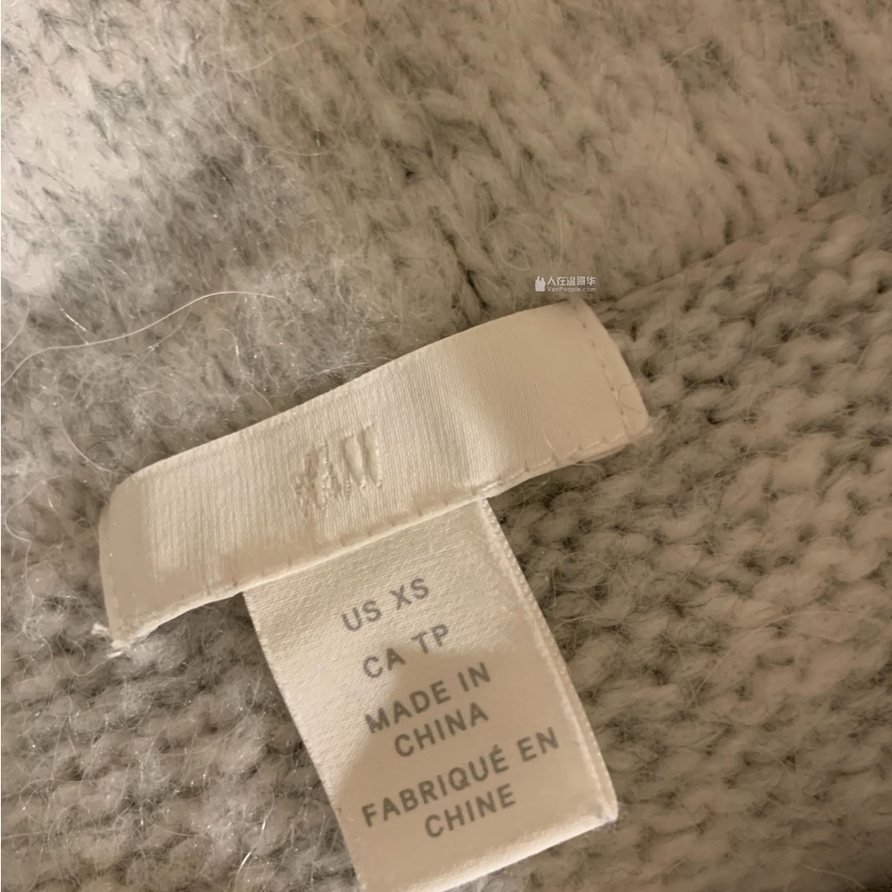 Sweater - Picture 2 of 2